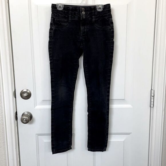 Mudd Black Wide Waist Button fly Jeans Size 12 - Picture 1 of 7
